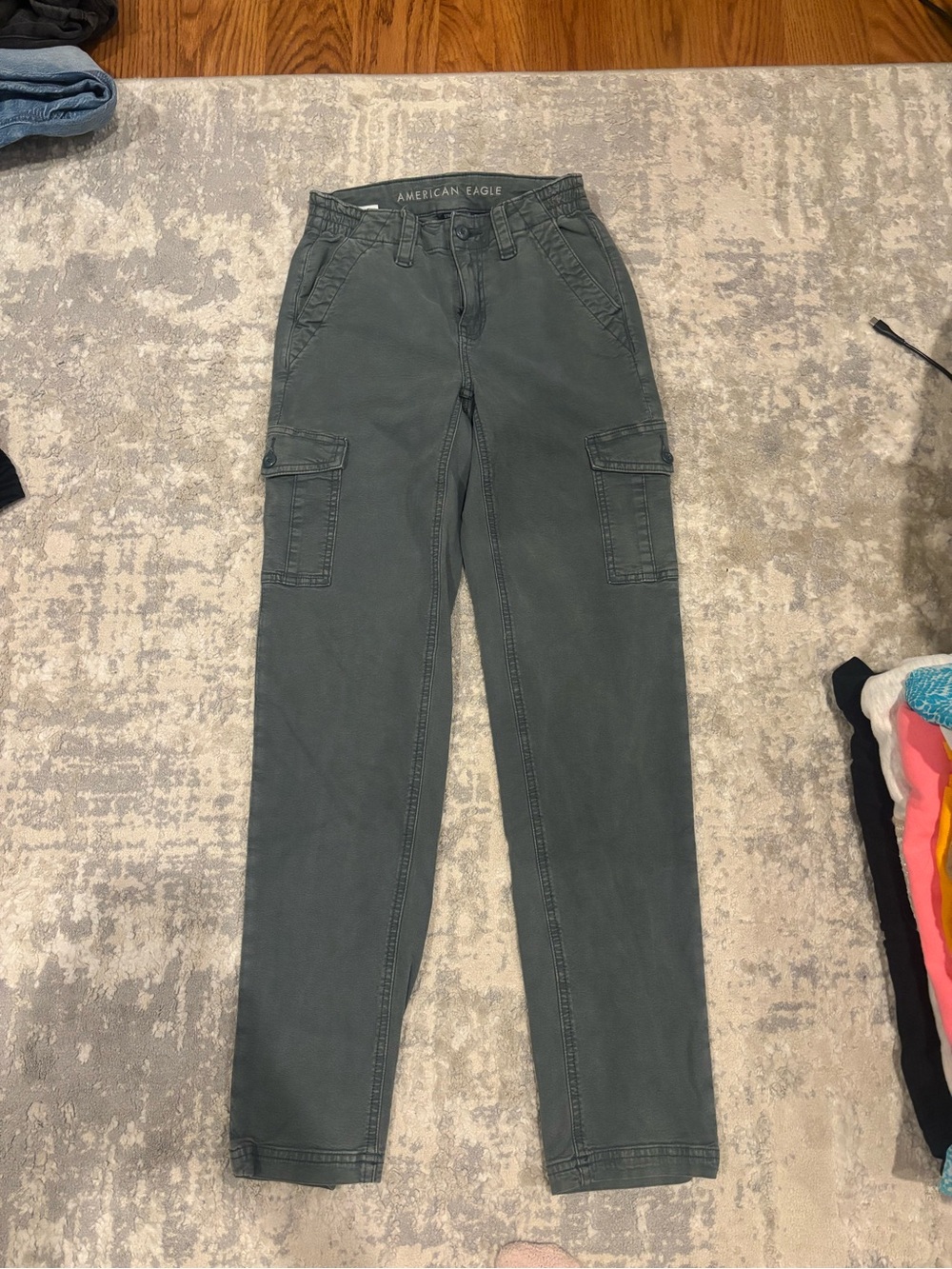 American Eagle Outfitters Olive Green Cargo Jeans
